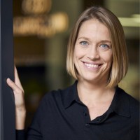 Laura Roth