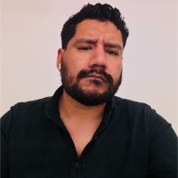 Julio César H.
