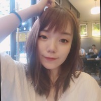 梁奕秋