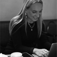 Julie Gjeneskov Andersen