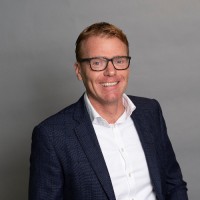 Raymond Vredenburg