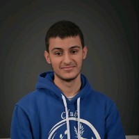 Younes Izemreten