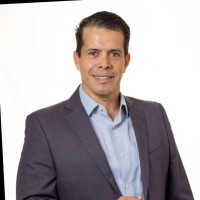 Eduardo Santos