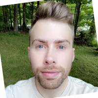 Tyler Ironside, Rlatg