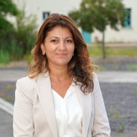 Salima Nial