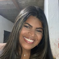Joyce Oliveira