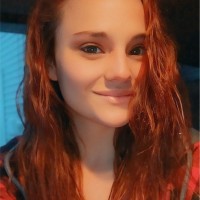 Stephanie Sills