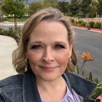 Mindy Ross