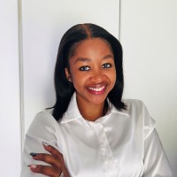 Hellen Lamola