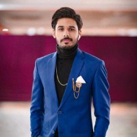 Shan Tahir 📚
