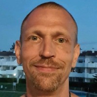 Lars Christiansen‎