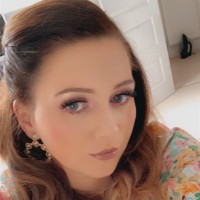 Niki Waite