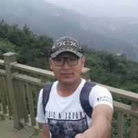 李天逸