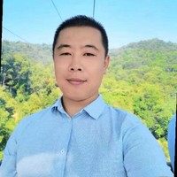黄忠学