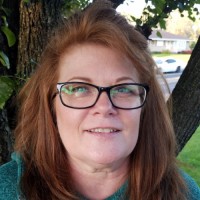 Mary Luczaj