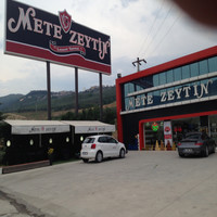 Mete Zeytin