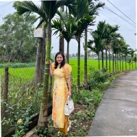 Hồng Lan