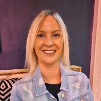 Lesley Kondratowicz