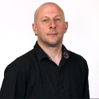 Lee Adams