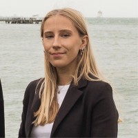 Caitlin Robertson