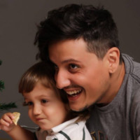 Jonathan Mello