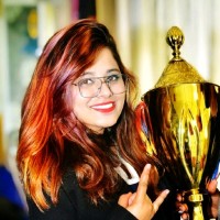 Diksha Singh 𝕿𝖍𝖆𝖐𝖚𝖗