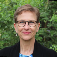 Claudia Suttle-Field