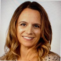 Angela Hardecke, Mba