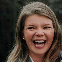 Laura Sullivan