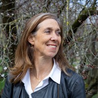 Valerie SINGER