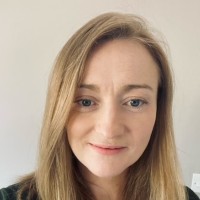 Fiona Ni Eineachain