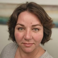 Darlene De Visser