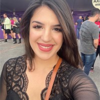 Andreza Esteves