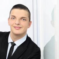 Andrej Schek