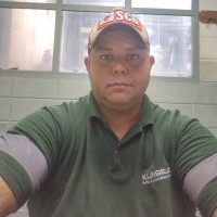 Efraim Camargo