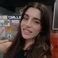 Alejandra León