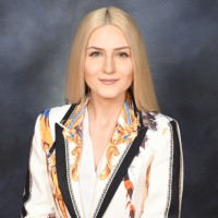 Elysia Racanelli