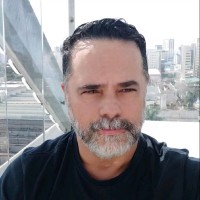 Roberto Ribeiro