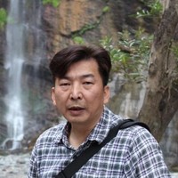 陳學逸