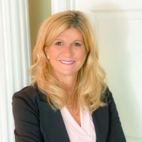 Amy Leonard