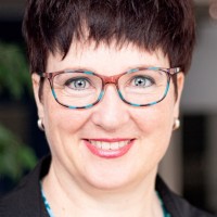 Yvonne Fischer