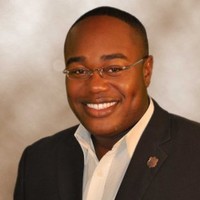 Xavier Robinson,Cem