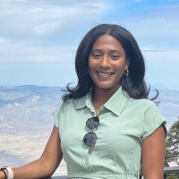 Niema Eaves, Mba