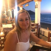 Debbie Hill (FCGI,RDN,IAV)
