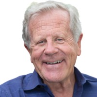 Bruce Mackenzie