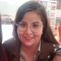 Elizabeth Álvarez