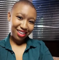 Dintle Tsholo