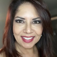 Yvette Sennewald