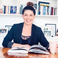 Nadine De Bono