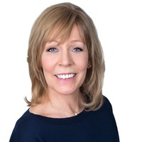 Heidi McFadden  Deluca